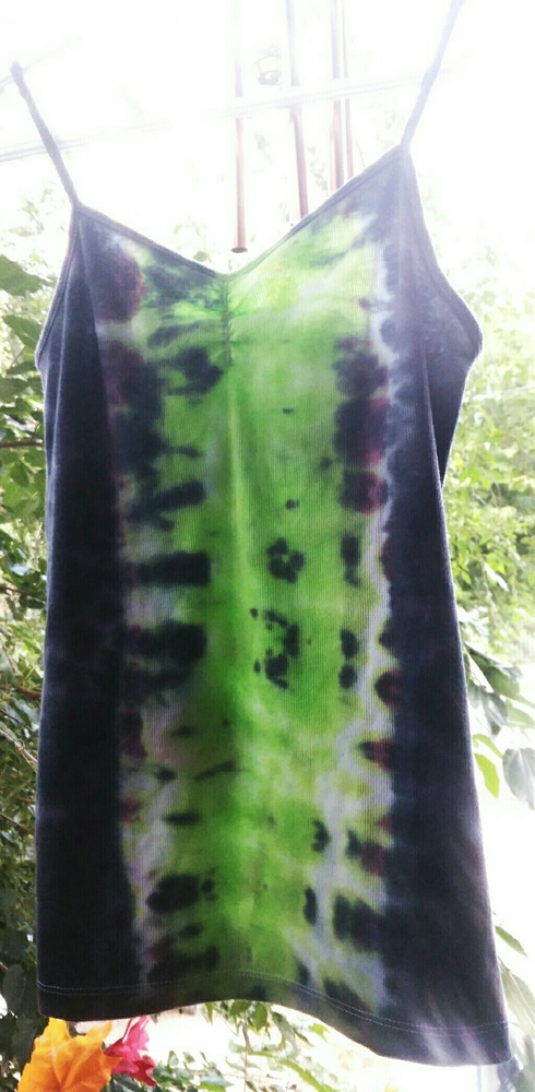 Size M tank top